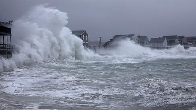 США страдают от шторма "Райли", есть погибшие: жуткие фото последствий стихии США страдают от шторма "Райли", есть погибшие: жуткие фото последствий стихии