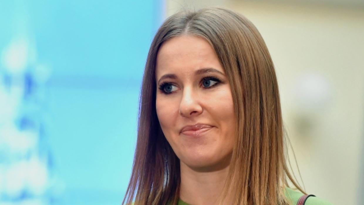 Плеснул и убежал: появилось видео нападения на Собчак Плеснул и убежал: появилось видео нападения на Собчак