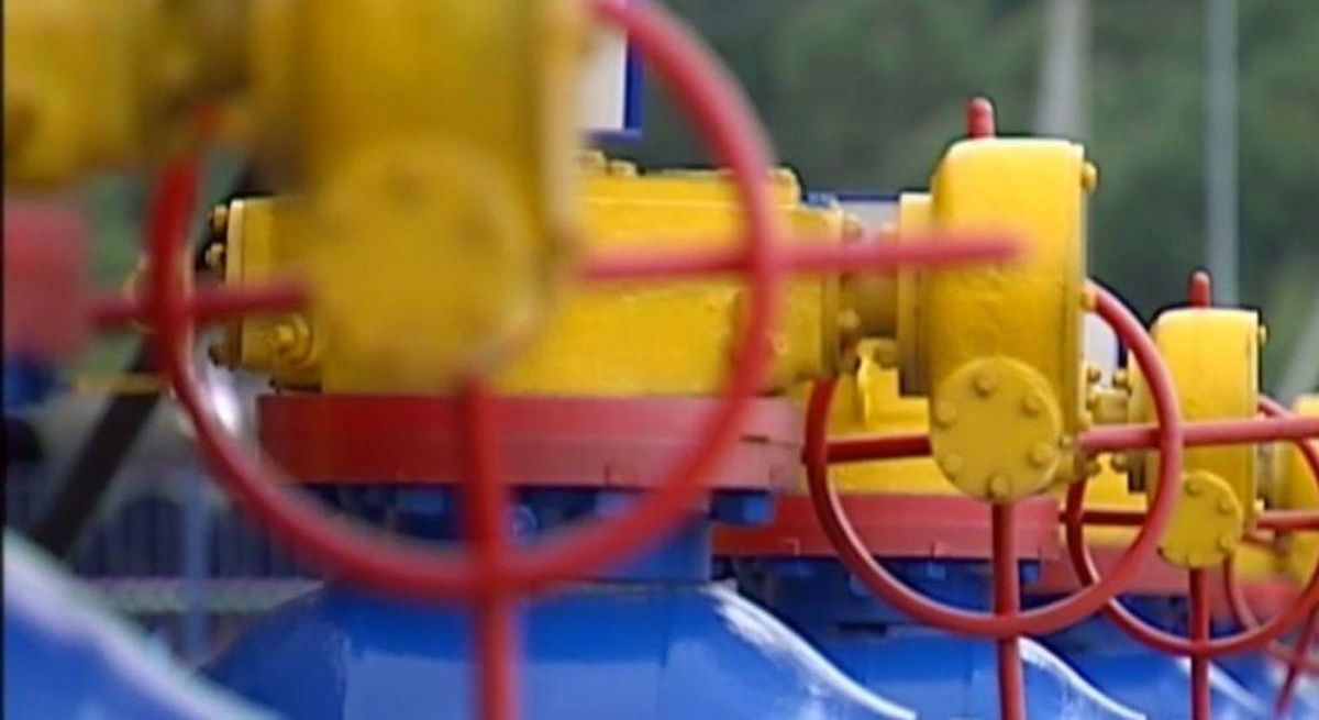Як виник дефіцит газу, якщо українці два роки переплачували за нього для незалежності від РФ Як виник дефіцит газу, якщо українці два роки переплачували за нього для незалежності від РФ