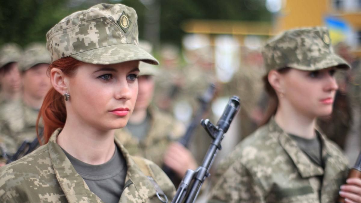 Гендерна рівність: в армії жінки служать на рівні з чоловіками
