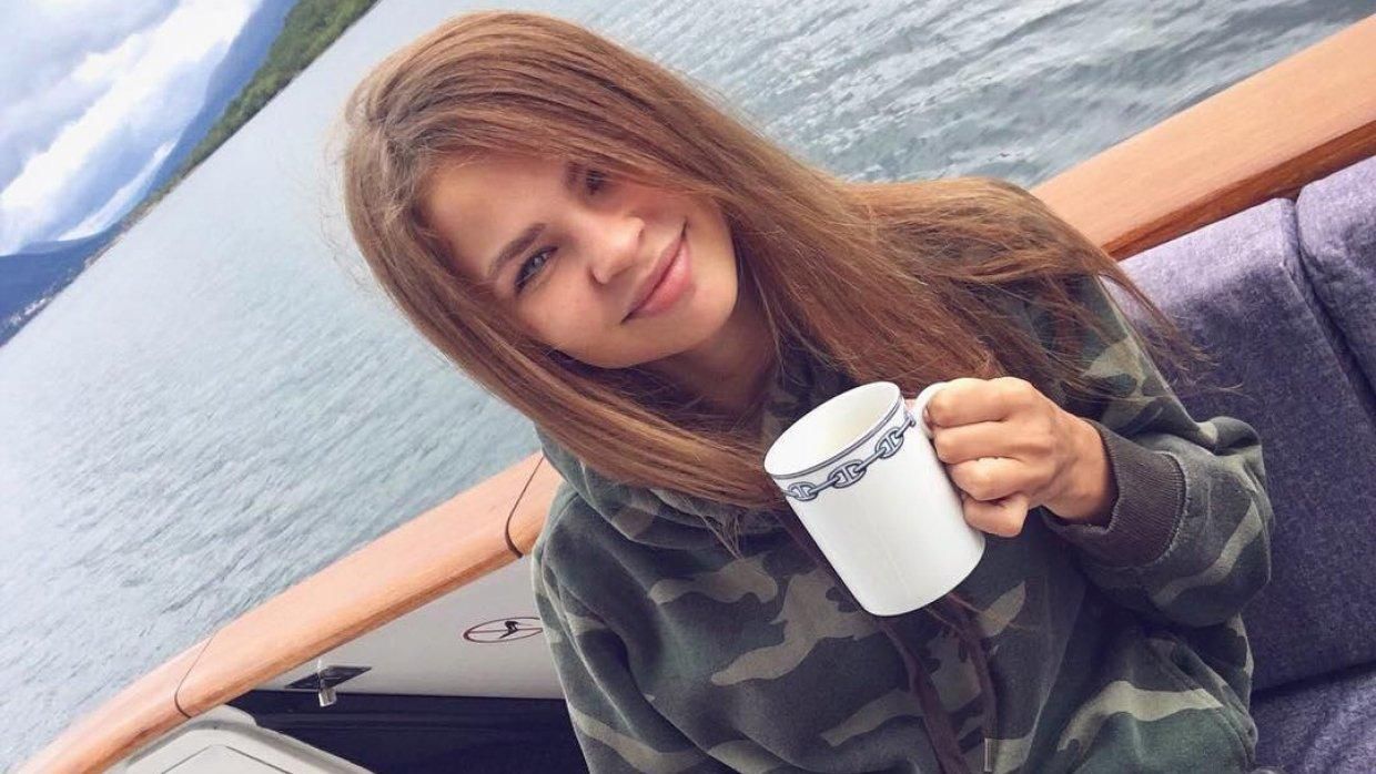 Одіозна Настя Рибка відзначилася черговою гучною заявою Одіозна Настя Рибка відзначилася черговою гучною заявою