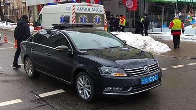 ДТП з кортежем Порошенка: чи порушив правила регулювальник ДТП з кортежем Порошенка: чи порушив правила регулювальник