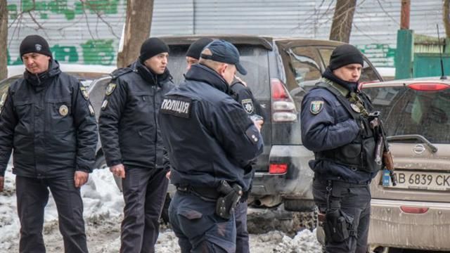 Убийство бизнесмена в Киеве: полиция опубликовала фотороботов вероятных убийц