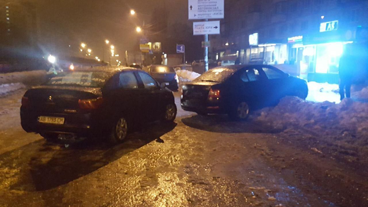 В Киеве произошла серьезная масштабная авария: фото и видео