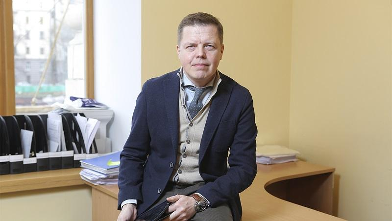 Правоохранители без опознавательных знаков и с закрытыми лицами должны исчезнуть с улиц Киева