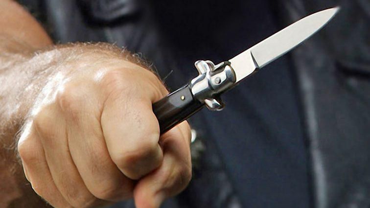 В Вене мужчина напал с ножом на прохожих: есть раненые В Вене мужчина напал с ножом на прохожих: есть раненые