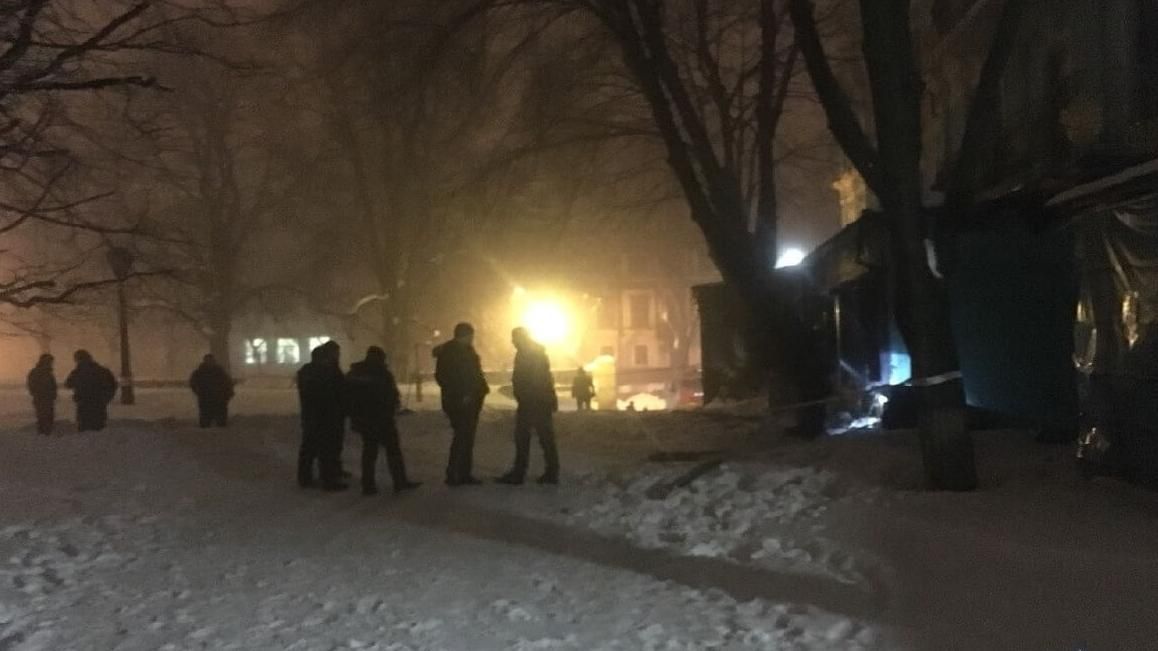 Обстріл ресторану з гранатомету у центрі Києва: коментар поліції Обстріл ресторану з гранатомету у центрі Києва: коментар поліції