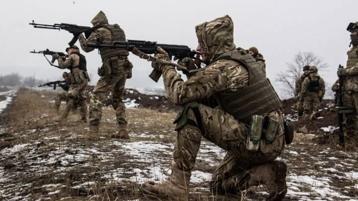 Как беспокоится об армии президент и его друзья Как беспокоится об армии президент и его друзья