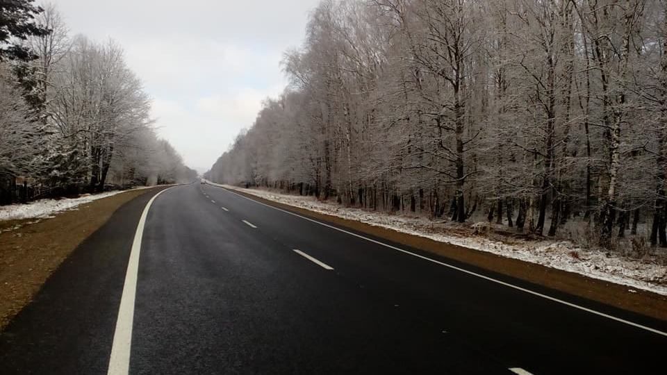 Ситуація на дорогах України 9 березня: мокро, місцями сніг та ожеледиця