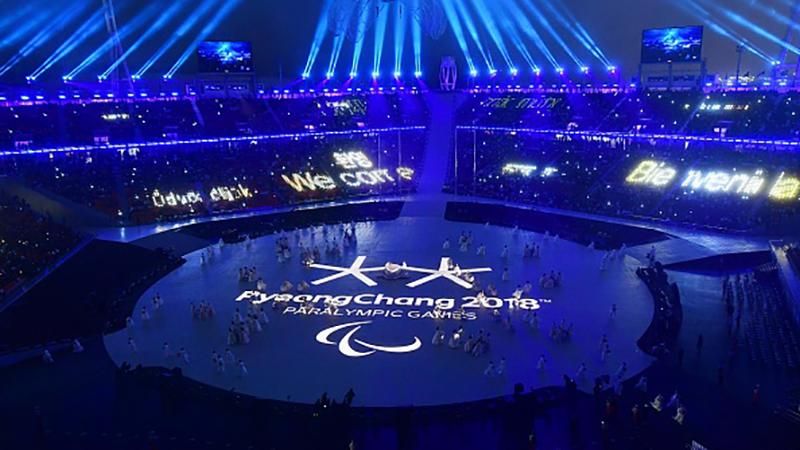 Яркая Украина и бледная Россия: появились фото с церемонии открытия Паралимпиады-2016 Яркая Украина и бледная Россия: появились фото с церемонии открытия Паралимпиады-2016