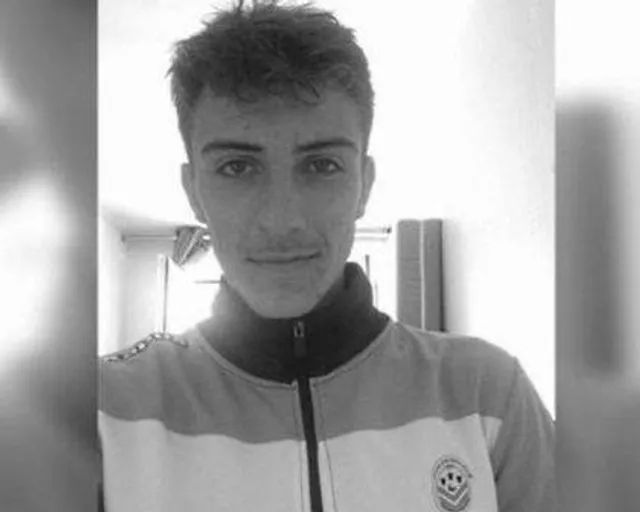 Помер футболіст французького Помер футболіст французького