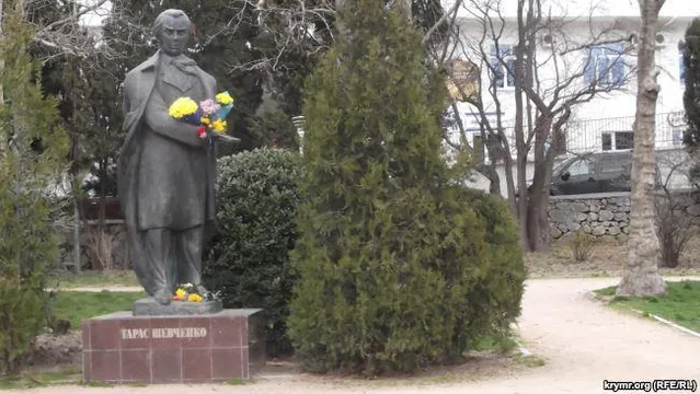 В анексованому Криму вшанували пам'ять Шевченка