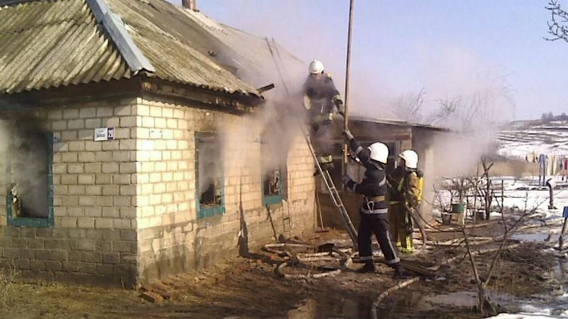 Страшный случай в Кировоградской области: в пожаре погибли трое маленьких детей