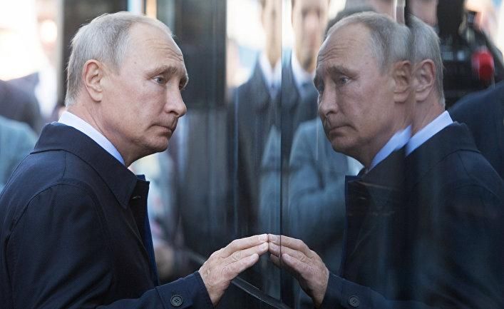 Путін вкотре звинуватив США у "фінансуванні держперевороту в Україні"