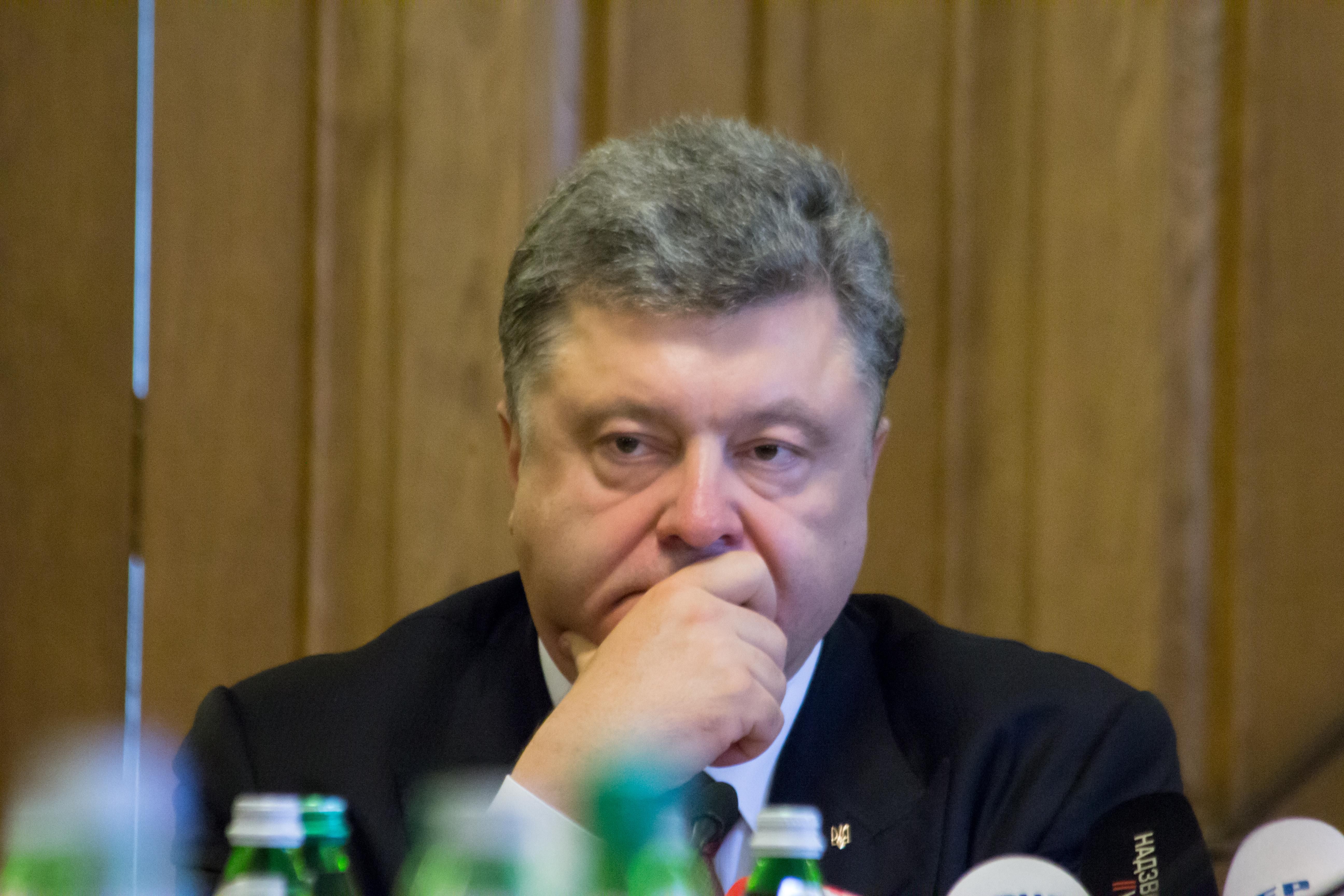 Порошенко рассказал, как накажут организаторов незаконных выборов президента России в Крыму