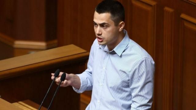 Экс-депутат от БПП в деталях рассказал, как разворовывают транши МВФ Экс-депутат от БПП в деталях рассказал, как разворовывают транши МВФ