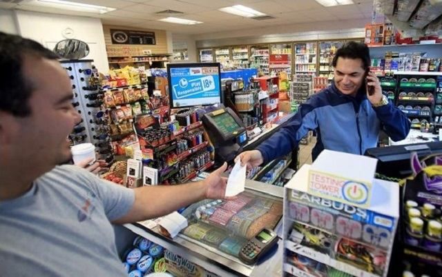 Джекпот Powerball превысил 400 миллионов долларов Джекпот Powerball превысил 400 миллионов долларов