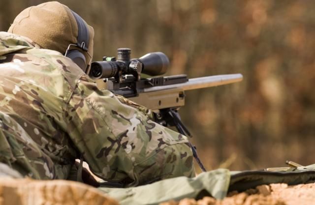 "Тихо прийшов, тихо пішов": у мережі показали ліквідацію терориста на Донбасі (відео) "Тихо прийшов, тихо пішов": у мережі показали ліквідацію терориста на Донбасі (відео)