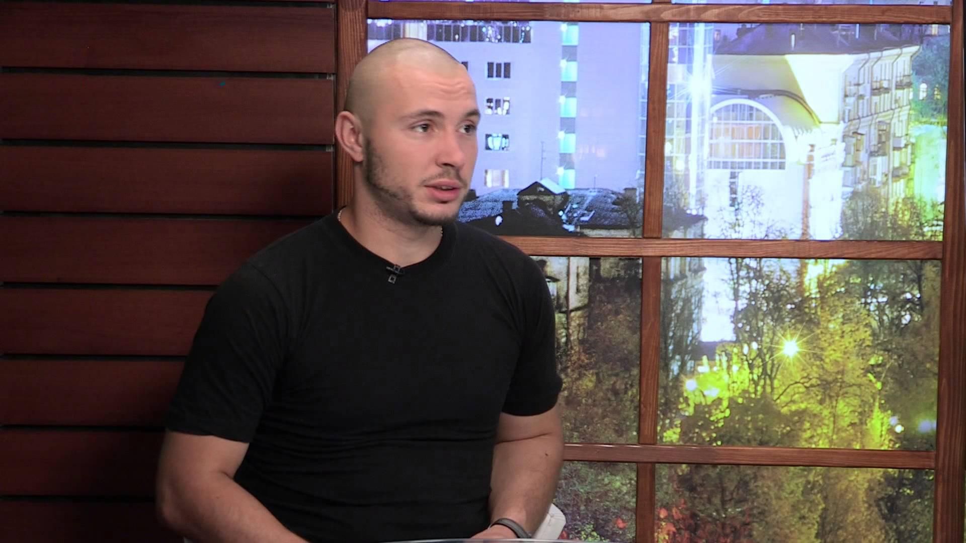 Для ув'язненого в Італії українського бійця вимагають змінити запобіжний захід Для ув'язненого в Італії українського бійця вимагають змінити запобіжний захід