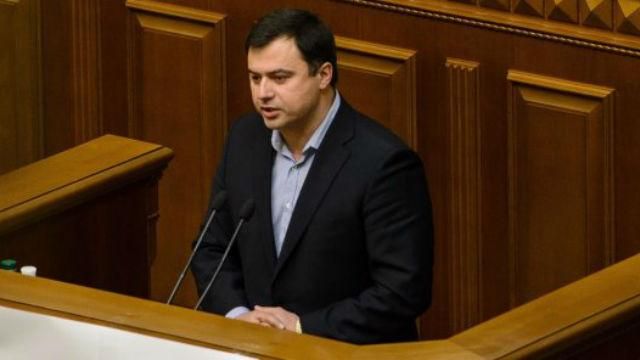 Чи може Порошенко узурпувати владу законом про національну безпеку: пояснення нардепа