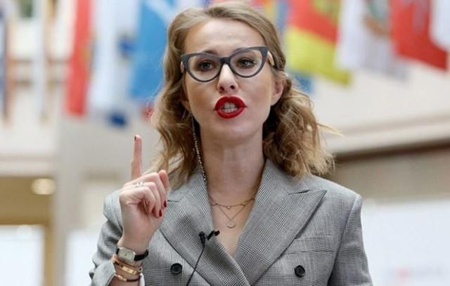 Собчак вимагає санкцій проти "друзів Путіна" через отруєння Скрипаля Собчак вимагає санкцій проти "друзів Путіна" через отруєння Скрипаля