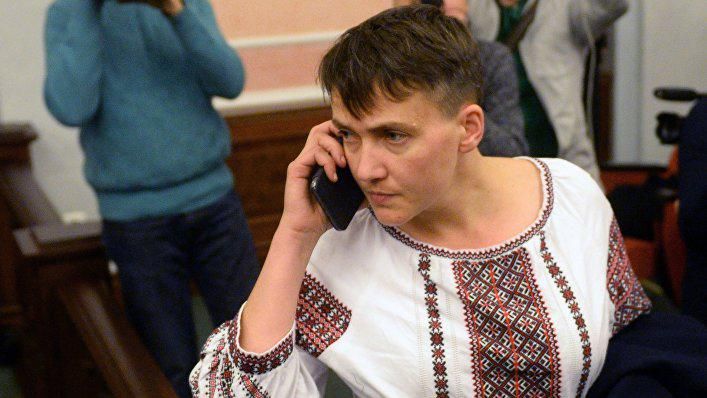 Савченко заявила, что украинские военные пользуются российским оружием Савченко заявила, что украинские военные пользуются российским оружием