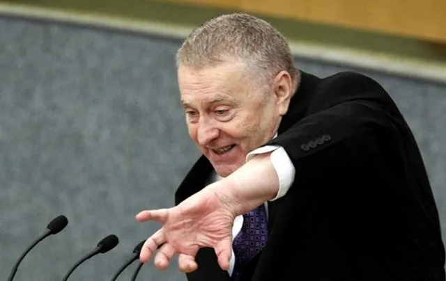 Володимир Жиріновський весь час обіцяє стерти Україну з лиця Землі Володимир Жиріновський весь час обіцяє стерти Україну з лиця Землі