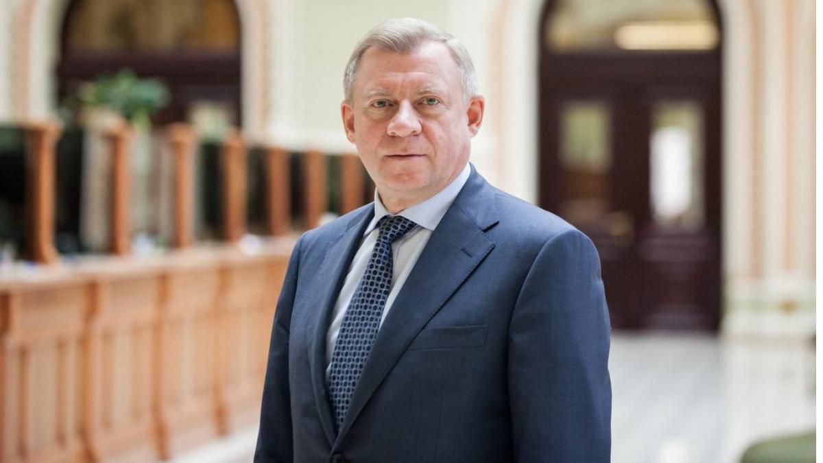 Гарячий день у парламенті: Яків Смолій став головою Нацбанку і відсторонення Гонтаревої Гарячий день у парламенті: Яків Смолій став головою Нацбанку і відсторонення Гонтаревої