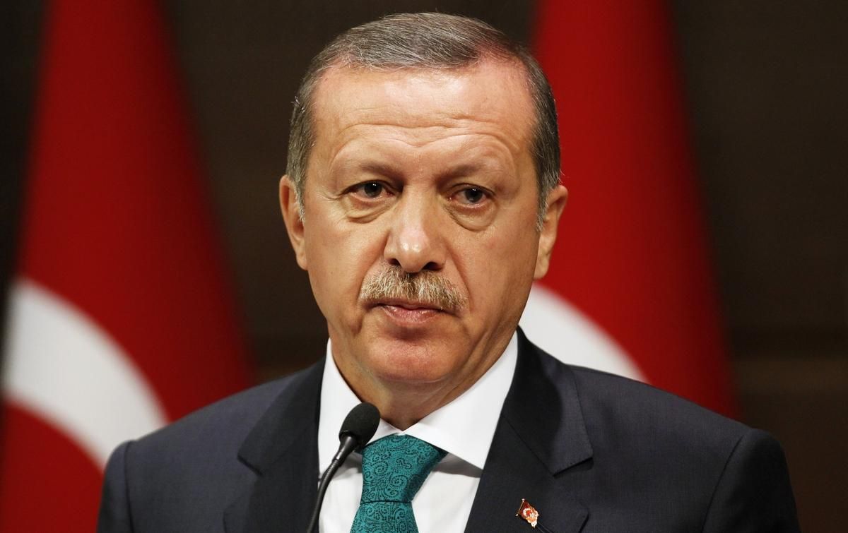 Порошенко закликав Ердогана не визнавати результатів нелегітимних виборів у Криму