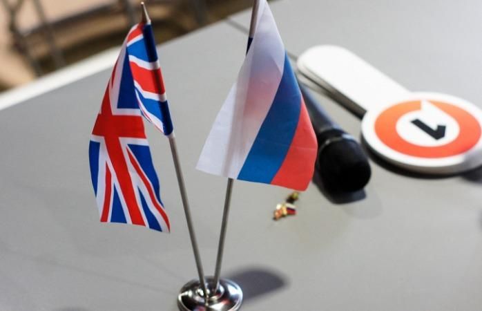 Росія висилає 23 британських дипломатів і припиняє роботу Британської Ради