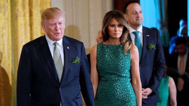 Мелания Трамп очаровала стильным образом на официальном приеме: фото