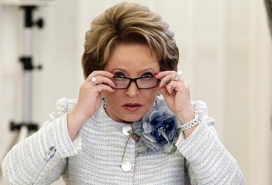 "Беспрецедентный случай": в России возмущены запретом Украины на голосование на выборах "Беспрецедентный случай": в России возмущены запретом Украины на голосование на выборах