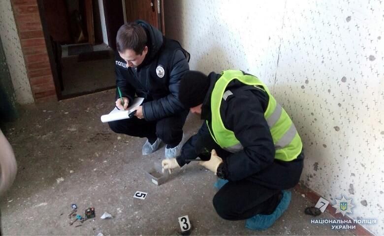 У Києві в багатоповерхівці пролунав вибух