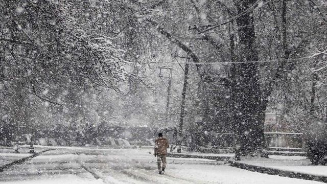 Синоптики попереджають про погіршення погодних умов в Україні: карта Синоптики попереджають про погіршення погодних умов в Україні: карта