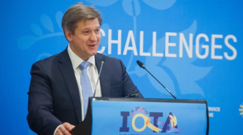 Нас бы все любили, если бы мы сидели и ничего не делали, – глава Минфина Данилюк