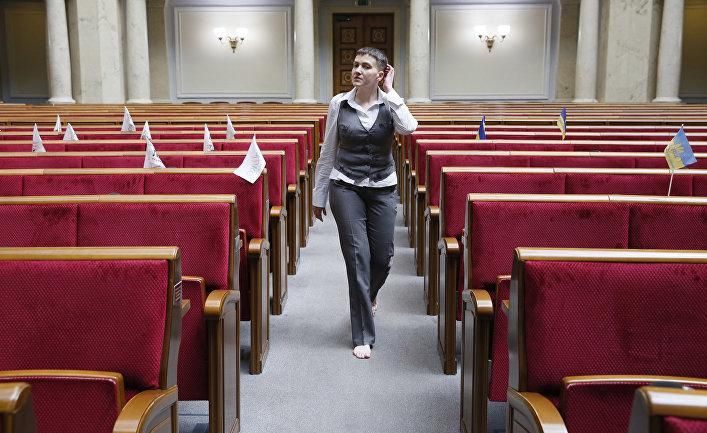 Савченко назвала всього одну умову, за якої б не підірвала Верховну Раду Савченко назвала всього одну умову, за якої б не підірвала Верховну Раду