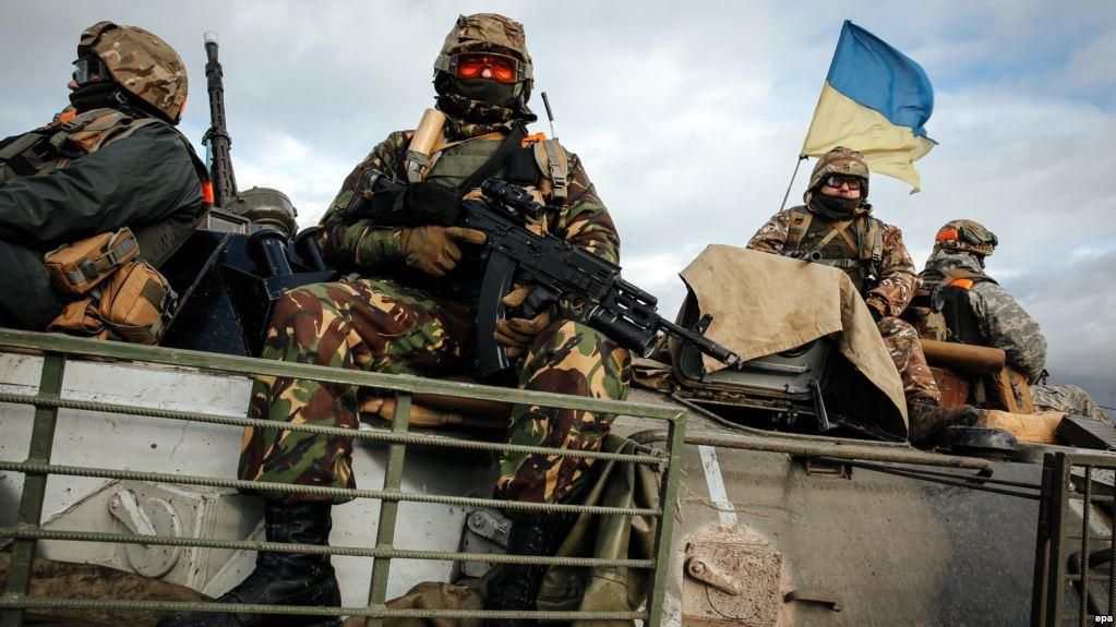 Бойовики обстріляли позиції українців під Пісками: один військовий поранений
