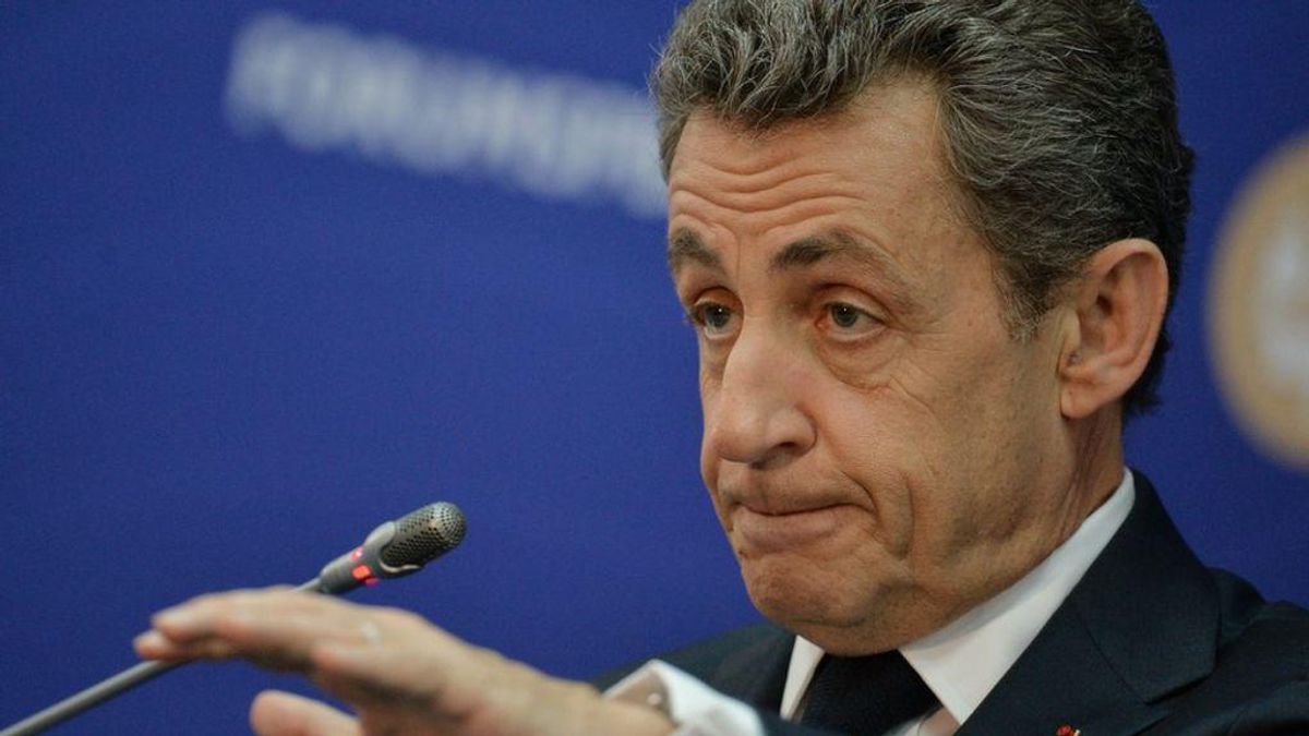 Саркози хотят "выбить" из политической жизни Франции – эксперт