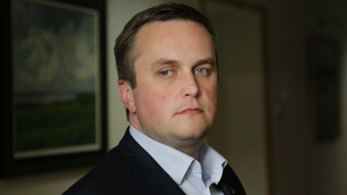 СМИ сообщили, кто прослушивал кабинет Холодницкого СМИ сообщили, кто прослушивал кабинет Холодницкого