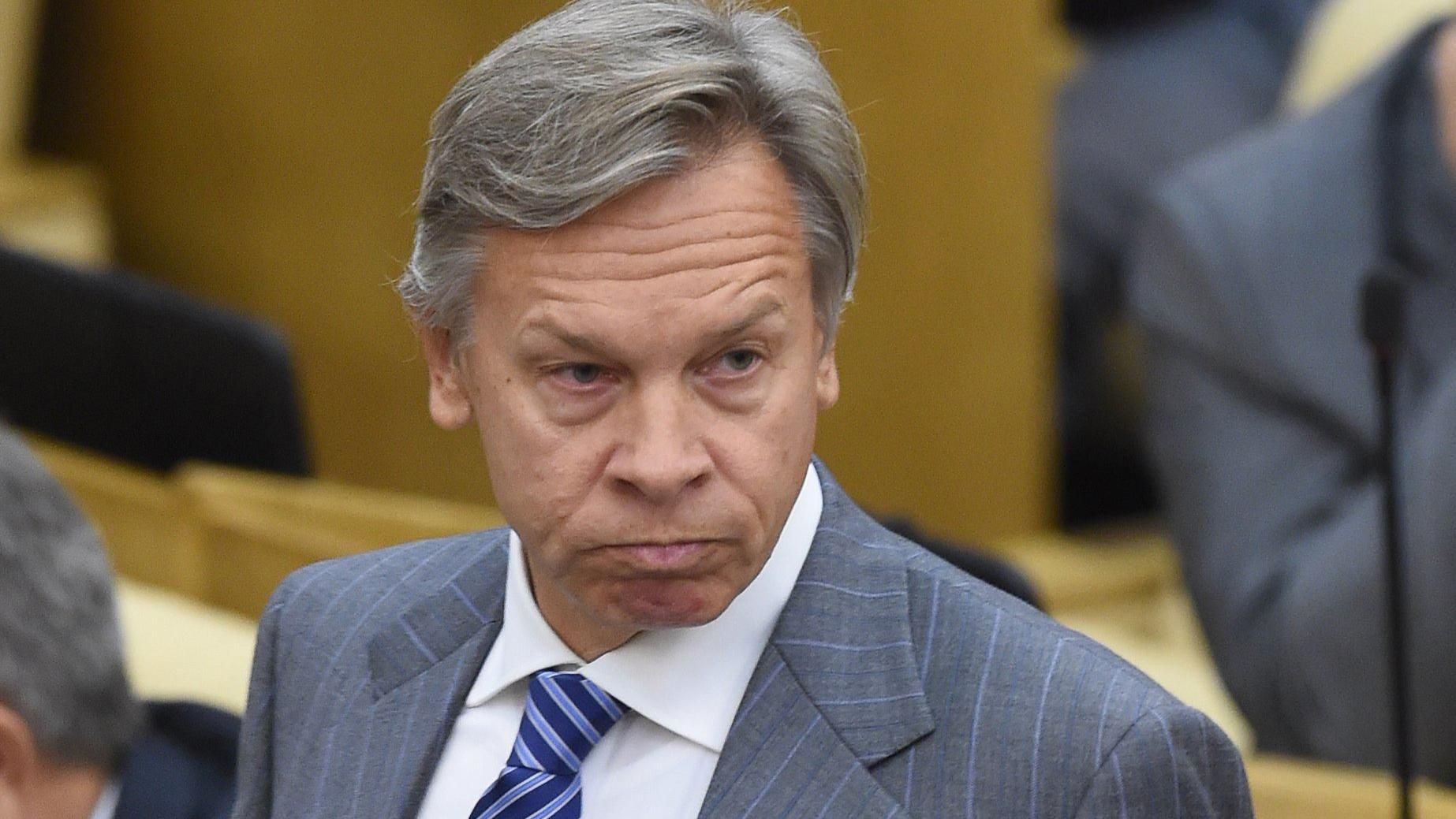 У Росії жорстко відповіли на критику сенатора щодо привітань Трампа У Росії жорстко відповіли на критику сенатора щодо привітань Трампа