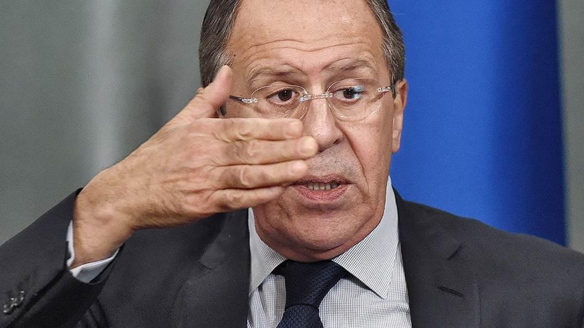 Лавров пытался узнать местонахождение отравленного Скрипаля Лавров пытался узнать местонахождение отравленного Скрипаля