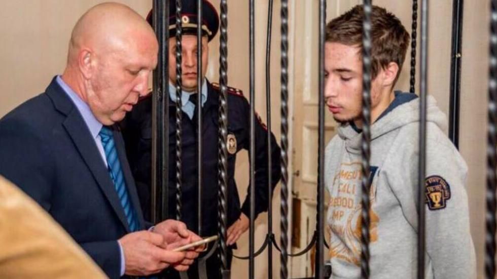 "Повна ізоляція": батько ув'язненого Гриба в Росії повідомив про умови утримання
