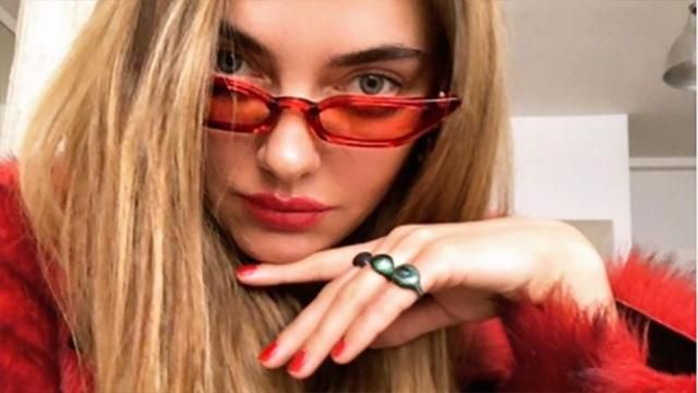 Українська модель Аліна Байкова прикрасила обкладинку модного журналу: фото