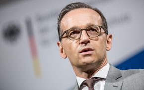 Новый глава МИД Германии обозначил жесткую политику в отношении России