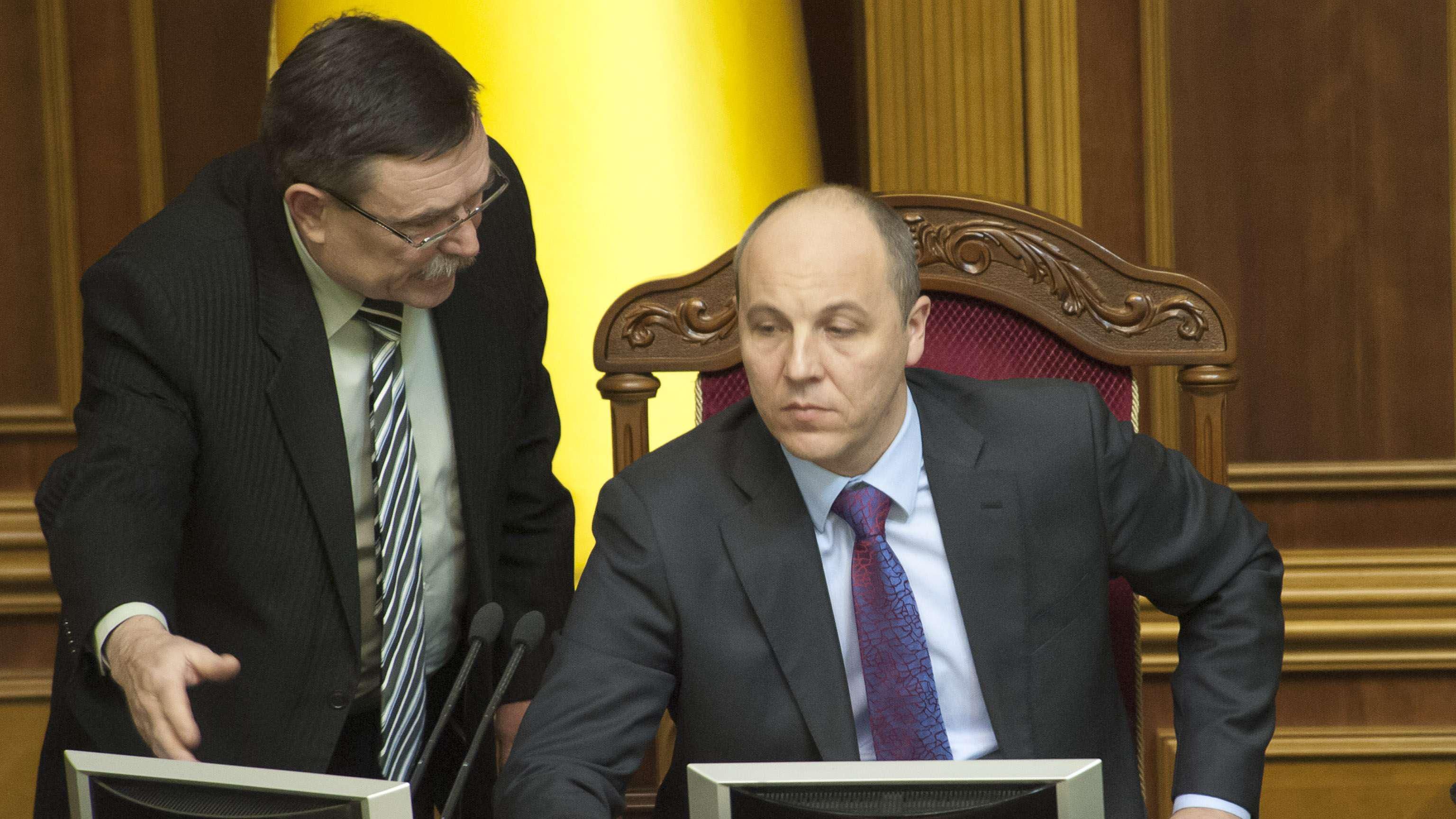 Сесія Верховної Ради: депутати заслухають уряд