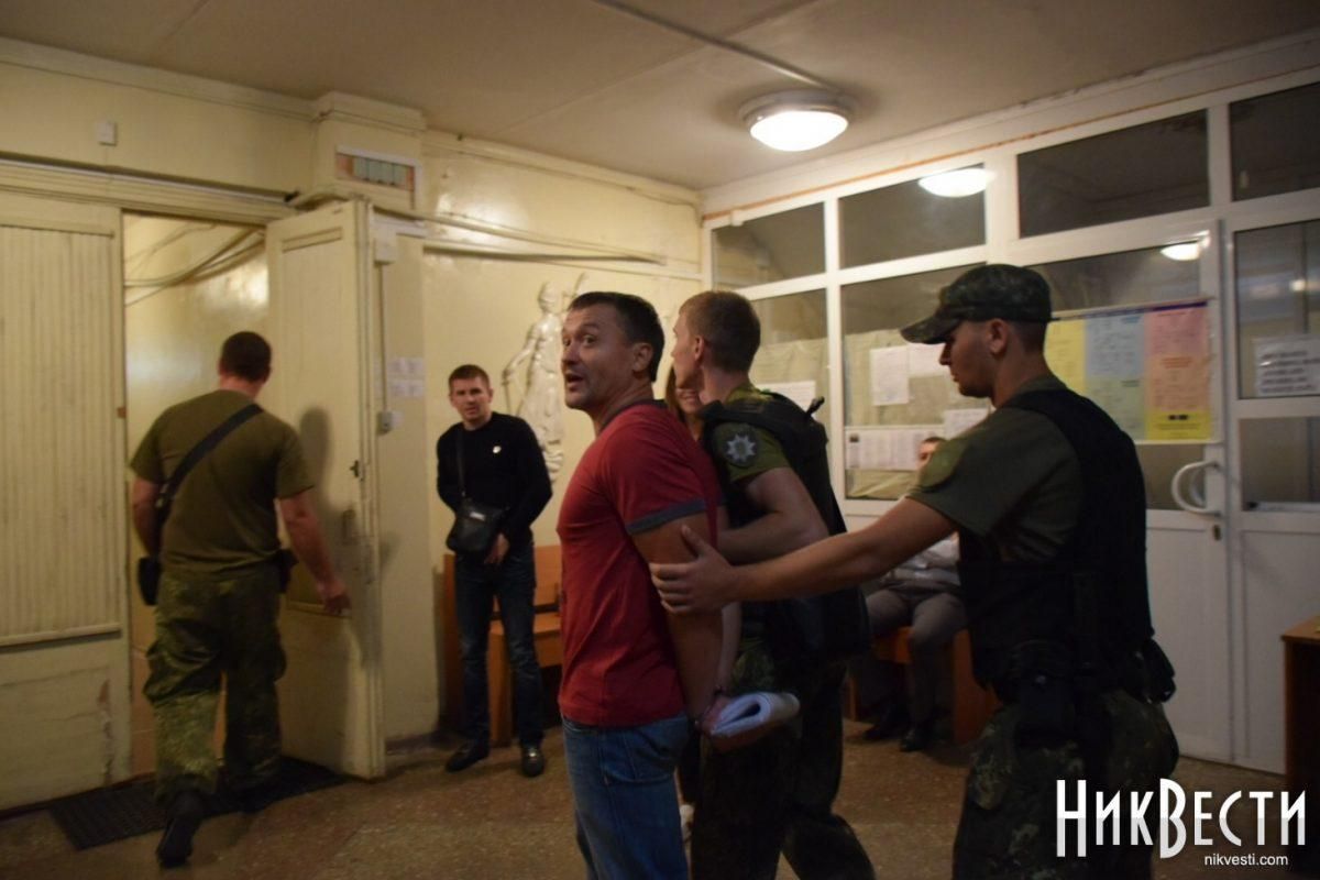 У миколаївському СІЗО знайшли мертвим фігуранта у справі кримінального авторитета "Мультика" У миколаївському СІЗО знайшли мертвим фігуранта у справі кримінального авторитета "Мультика"