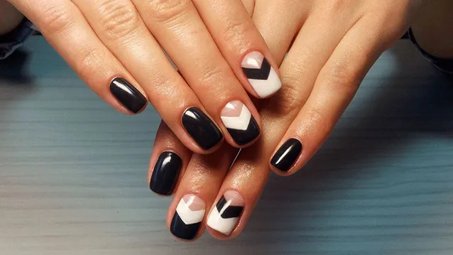 Манікюр на випускний 2018 Манікюр на випускний 2018