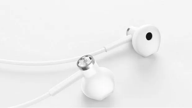 Xiaomi представила нові компактні навушники