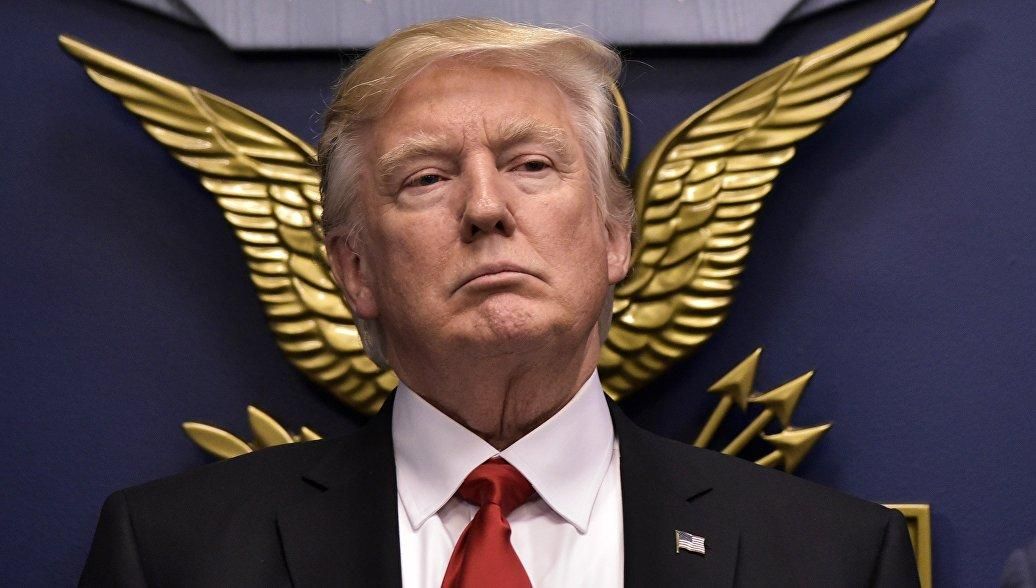 Трамп готов выслать российских дипломатов из США из-за "дела Скрипаля", – Bloomberg Трамп готов выслать российских дипломатов из США из-за "дела Скрипаля", – Bloomberg