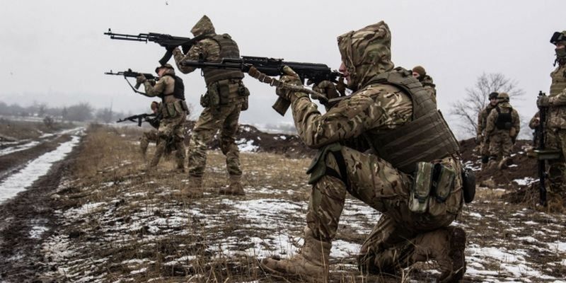 За добу окупаційні війська Росії 13 разів обстріляли позиції українських захисників